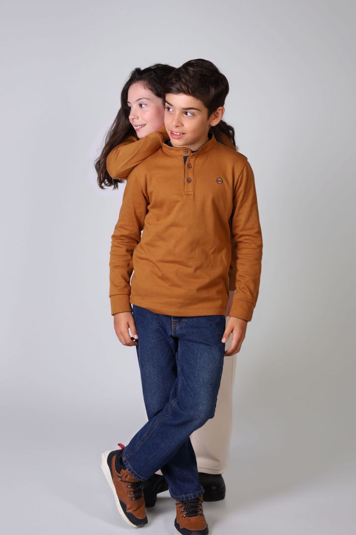 Polo camel