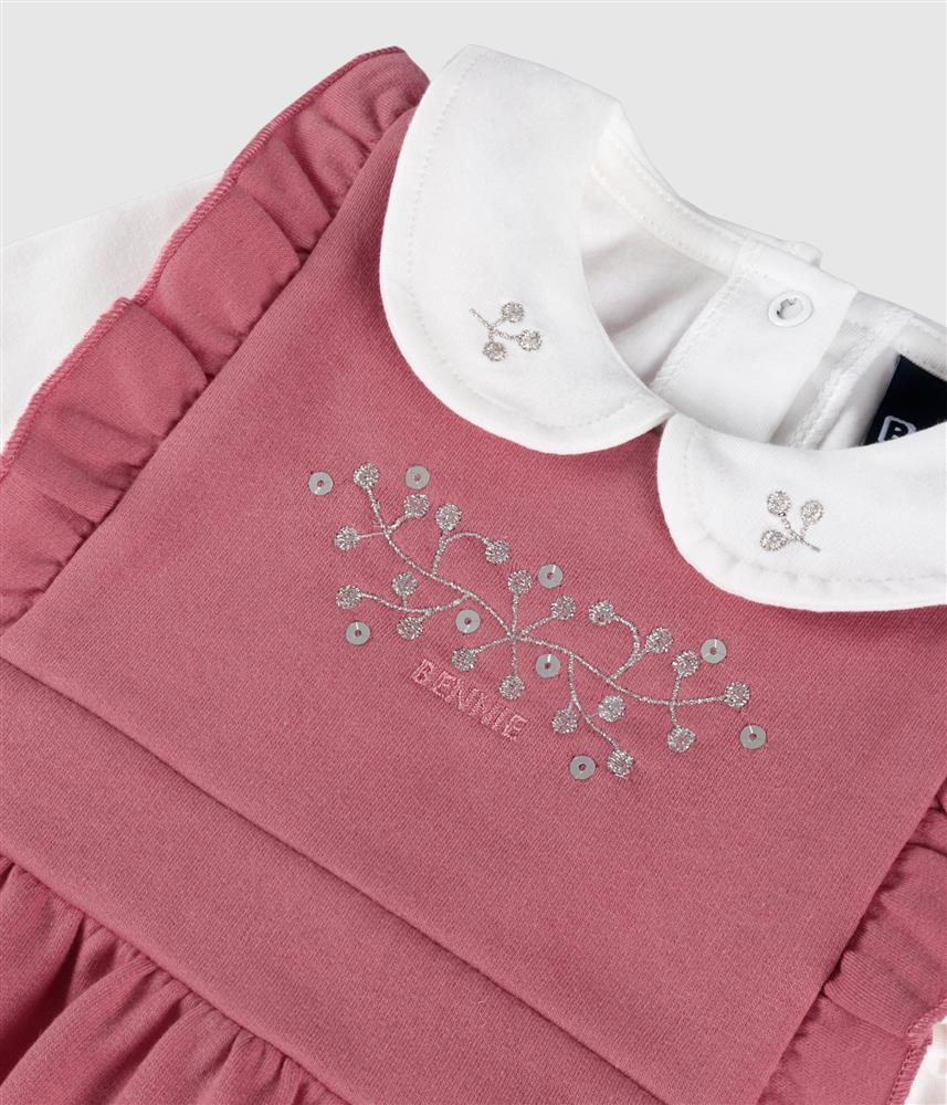 Saia de peito rosa com camisola