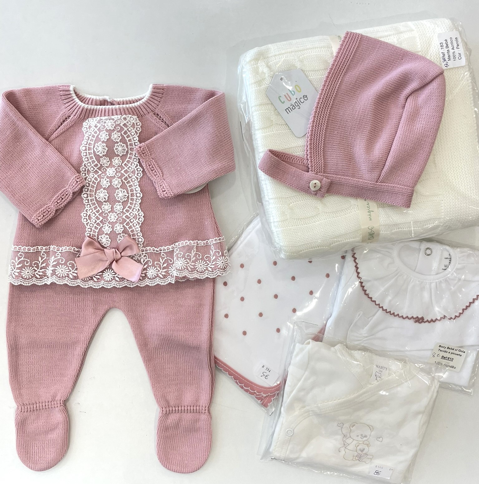 Conjunto 3 peças com renda