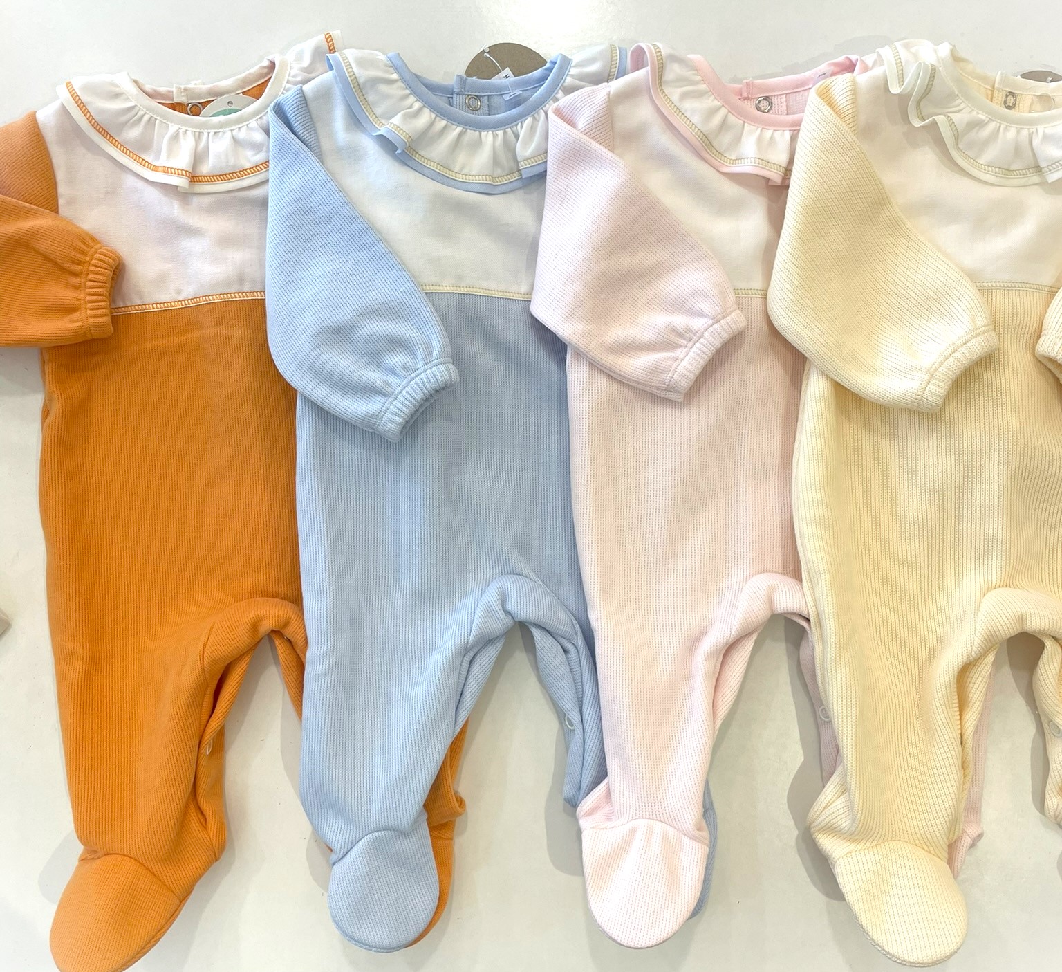 Babygrow canelado