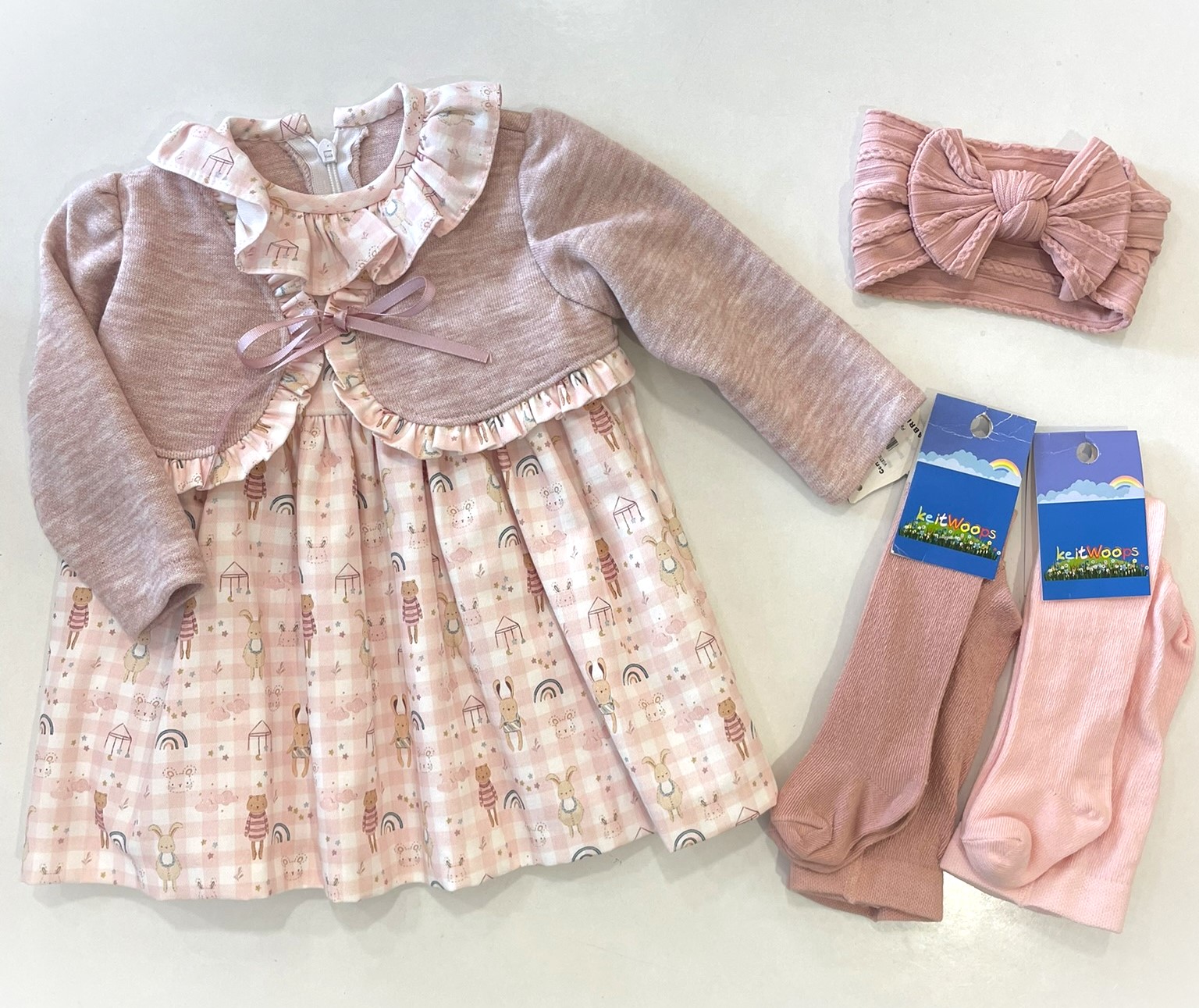 Vestido rosa efeito bolero