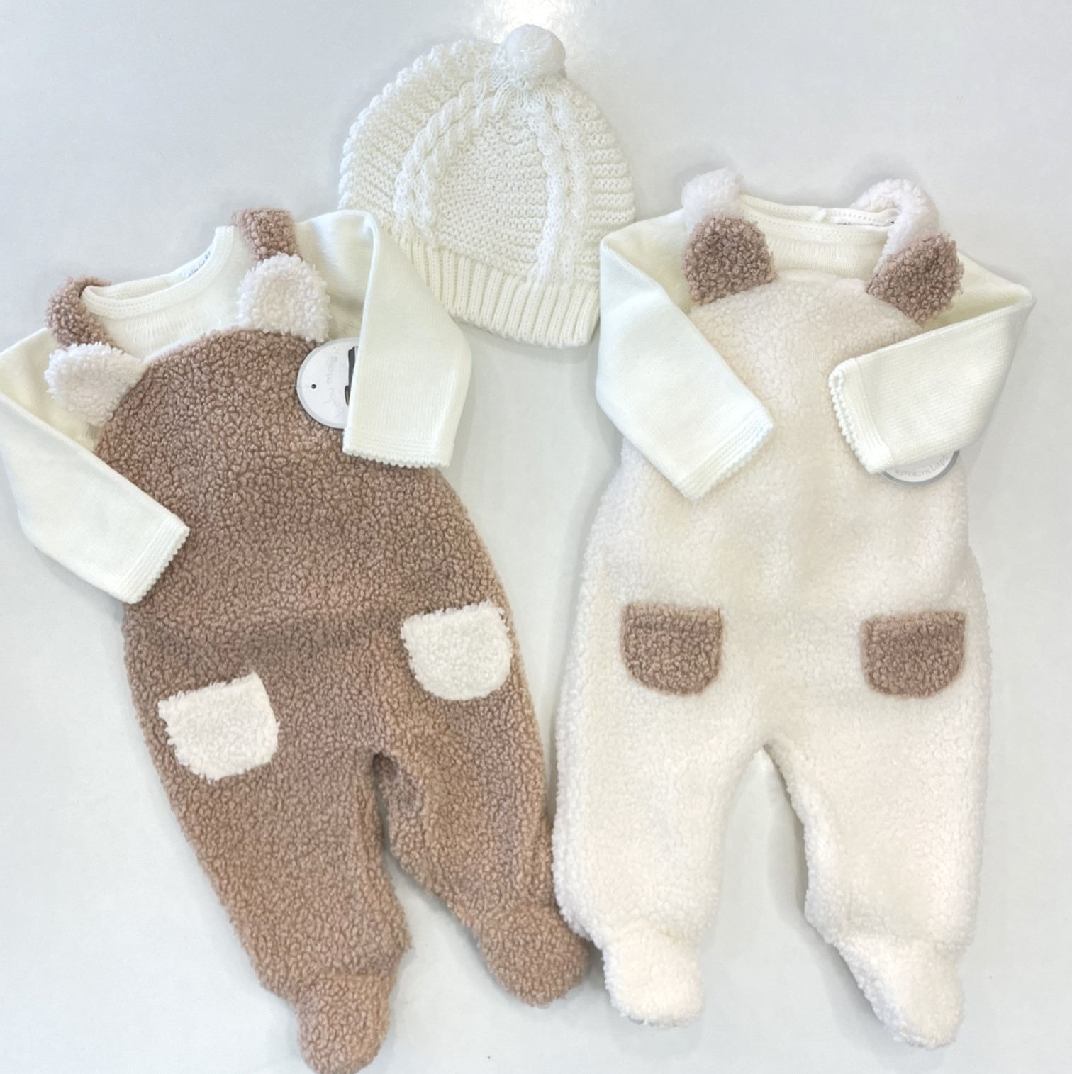 Conjunto caraculo - Bege